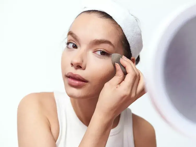 راهنمای انتخاب کرم پودر با کاور بالا